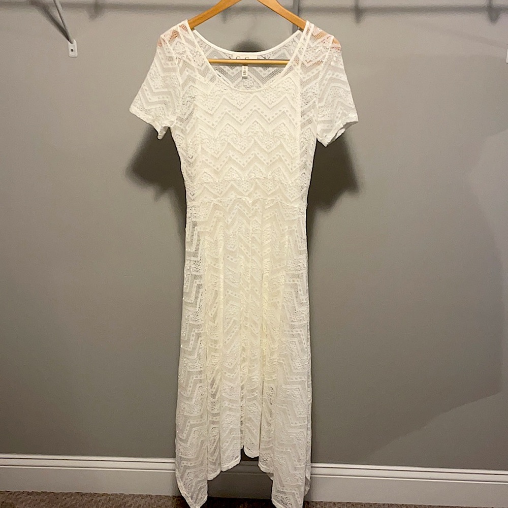 Jessica Simpson maternity dress